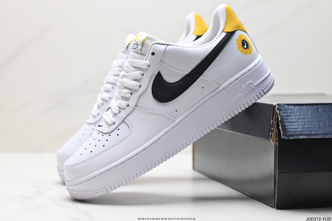 Nike Air Force 1 Shoes